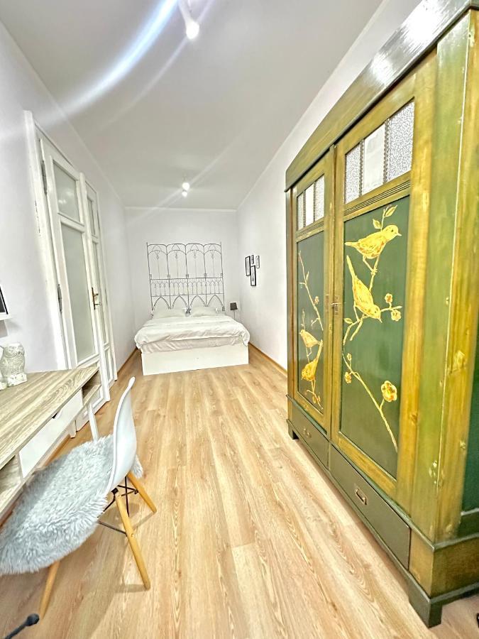 Charming Apartament City Center Temesvár Kültér fotó