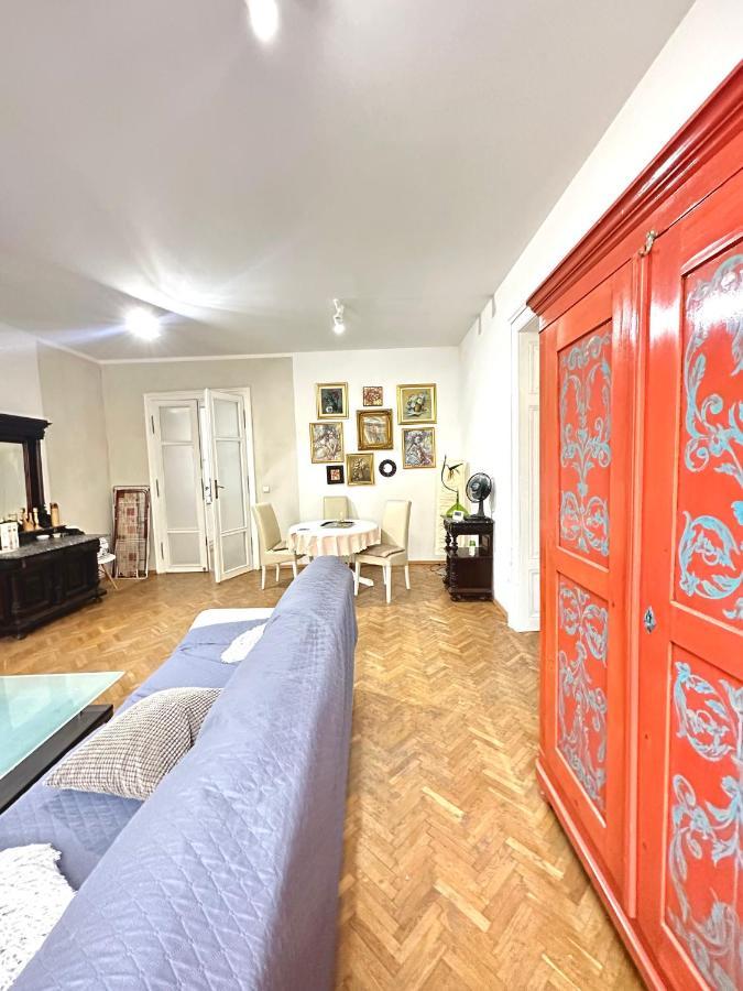 Charming Apartament City Center Temesvár Kültér fotó